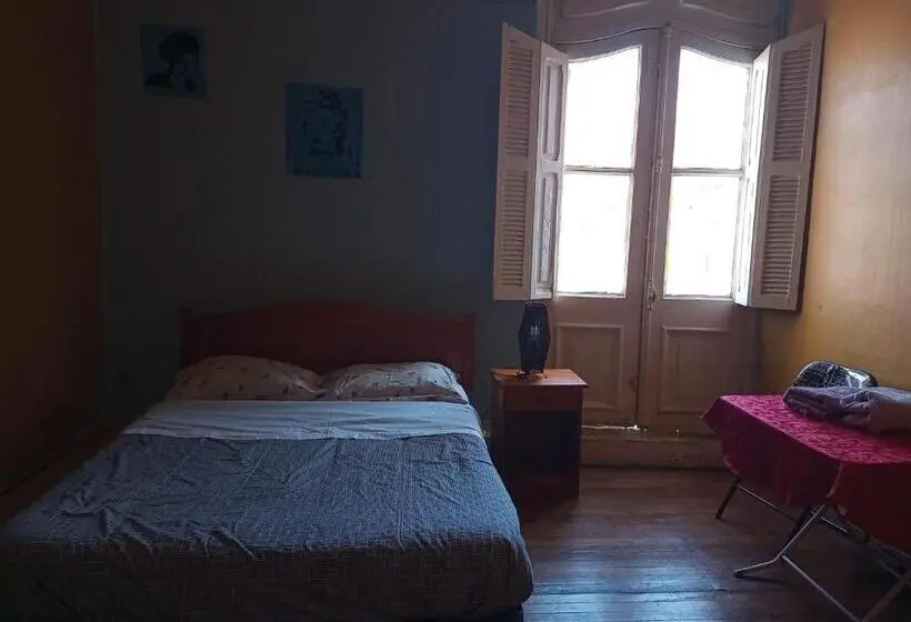 هاستل Hostal Del Gato