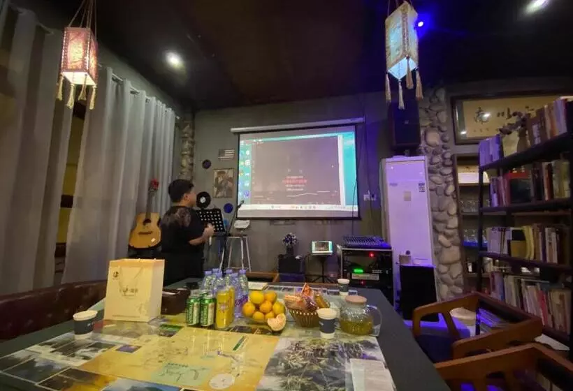 Retkeilymaja Zhangjiajie Highlights Guesthouse