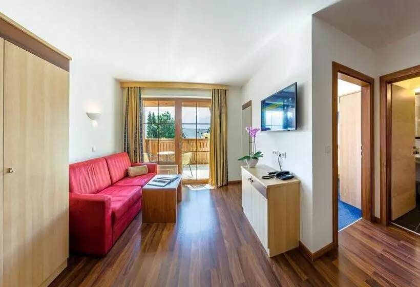 Apart Hotel Aurora Fiss