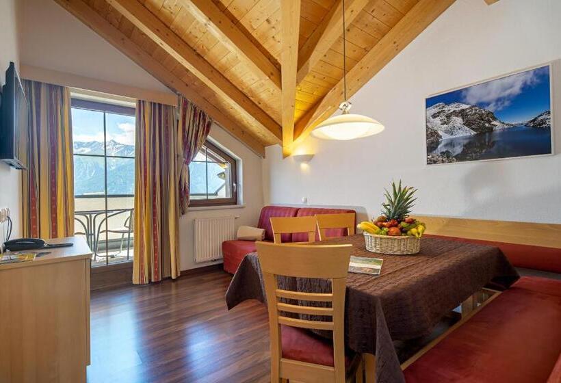 Apart Hotel Aurora Fiss