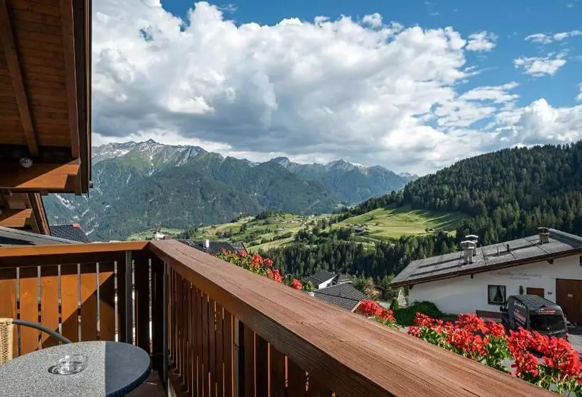 Apart Hotel Aurora Fiss