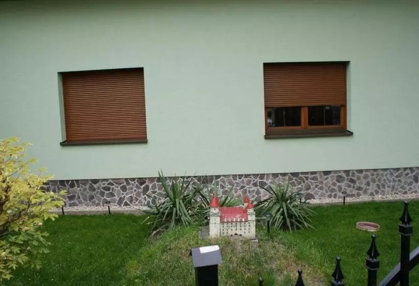 تختخواب و صبحانه Vila Ria