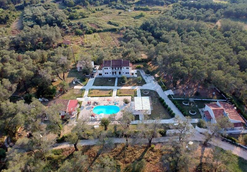 酒店 Alykes Family Resort