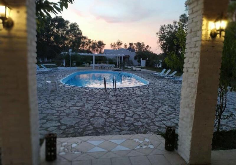 酒店 Alykes Family Resort