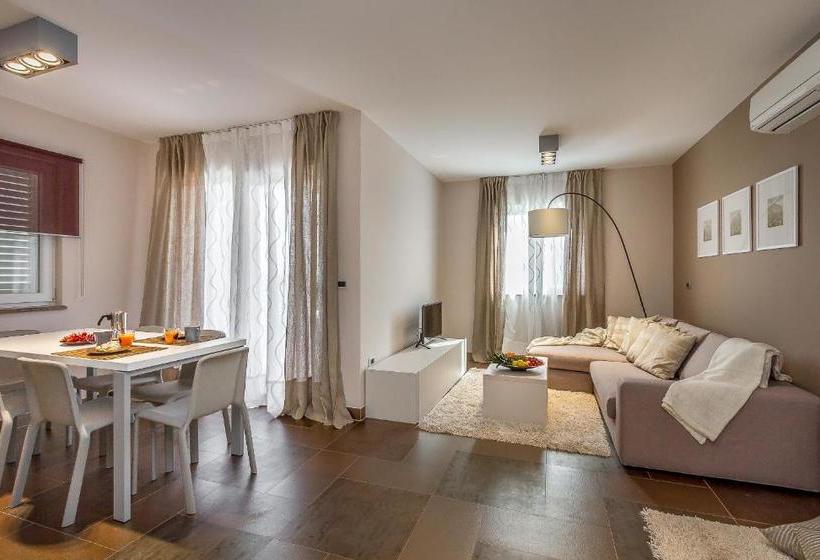 호텔 Apartments Stella