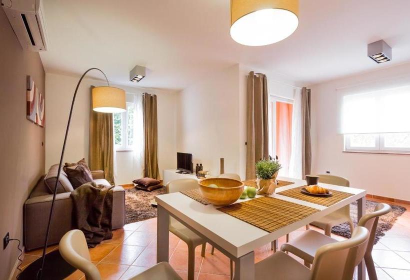 호텔 Apartments Stella