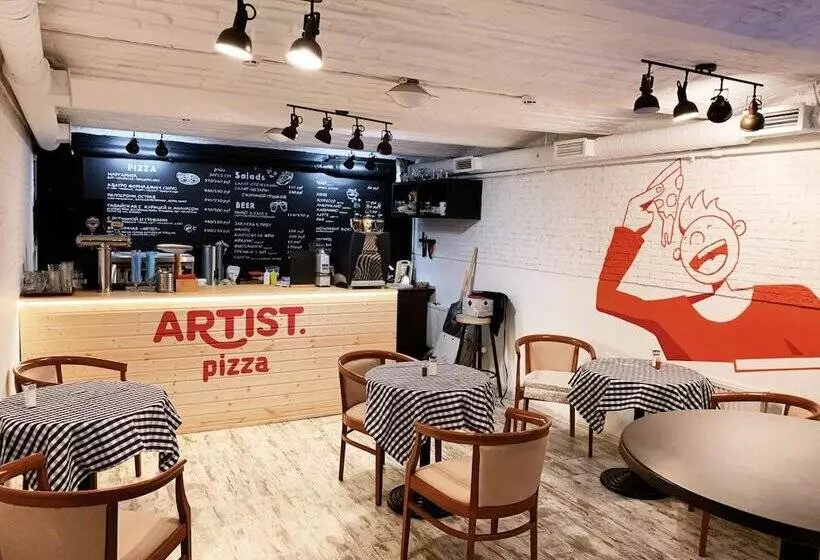 ホテル Artist Hostel On Kurskaya