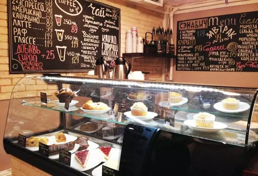 ホテル Artist Hostel On Kurskaya