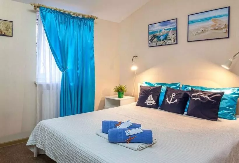 ホテル Artist Hostel On Kurskaya