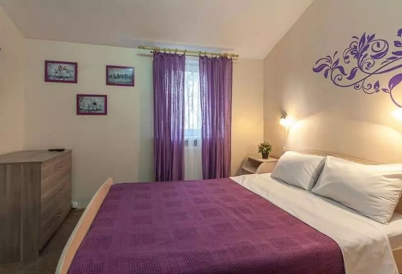 ホテル Artist Hostel On Kurskaya