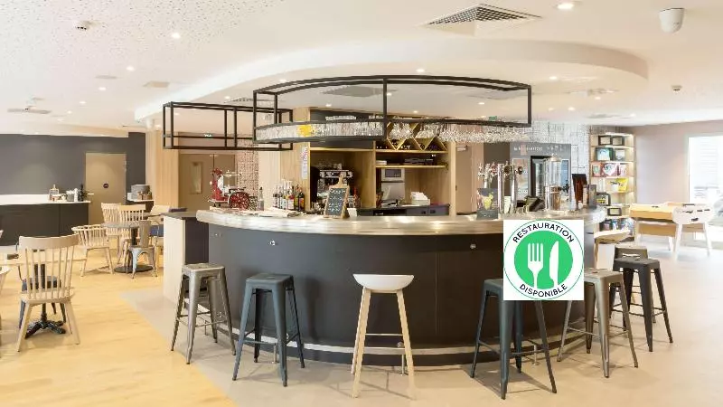 Hotelli Campanile Tours Nord