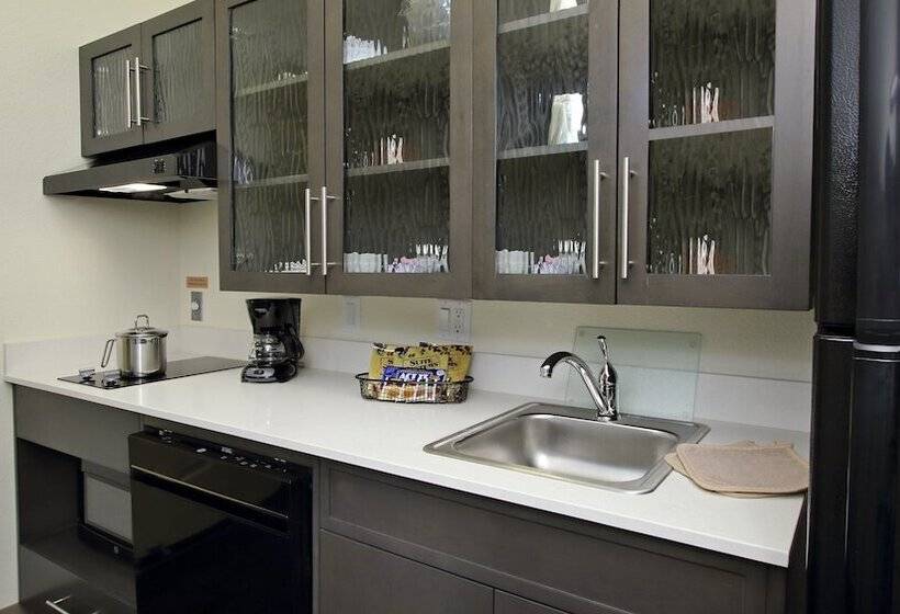 فندق Candlewood Suites   Frisco, An Ihg