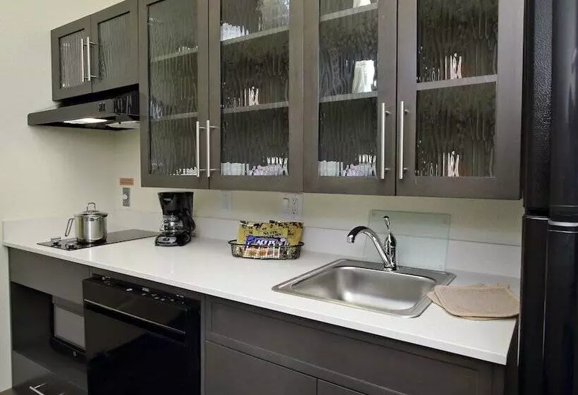 Hotelli Candlewood Suites Dallas Frisco Nw Toyota Ctr By Ihg