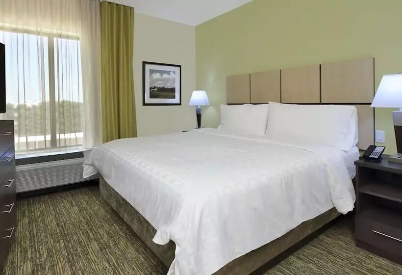 Hotelli Candlewood Suites Dallas Frisco Nw Toyota Ctr By Ihg