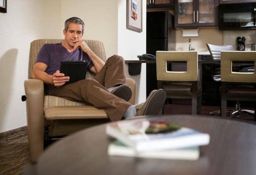 فندق Candlewood Suites   Frisco, An Ihg