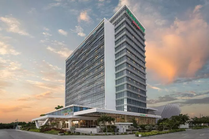 Hotelli Courtyard By Marriott Iloilo