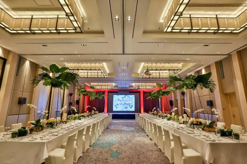 Hotelli Courtyard By Marriott Iloilo