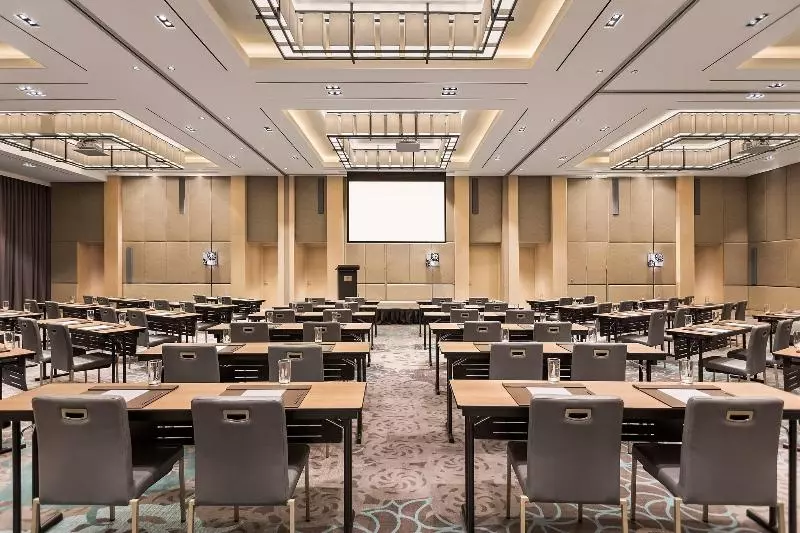 Hotelli Courtyard By Marriott Iloilo