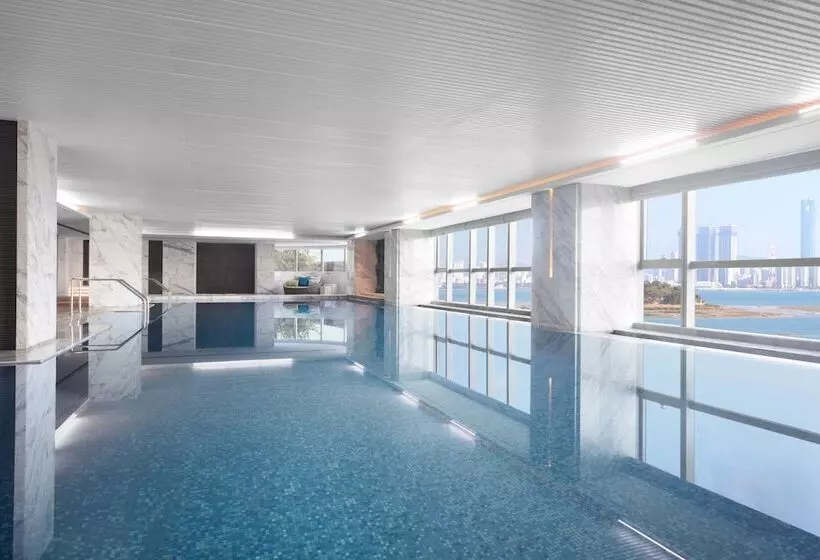 Hotelli Courtyard By Marriott Xiamen Haicang
