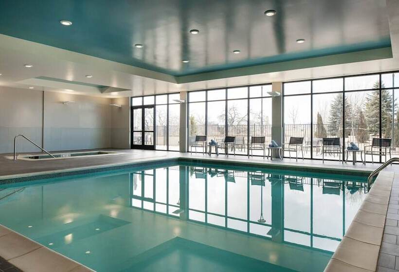 فندق Courtyard By Marriott Loveland Fort Collins