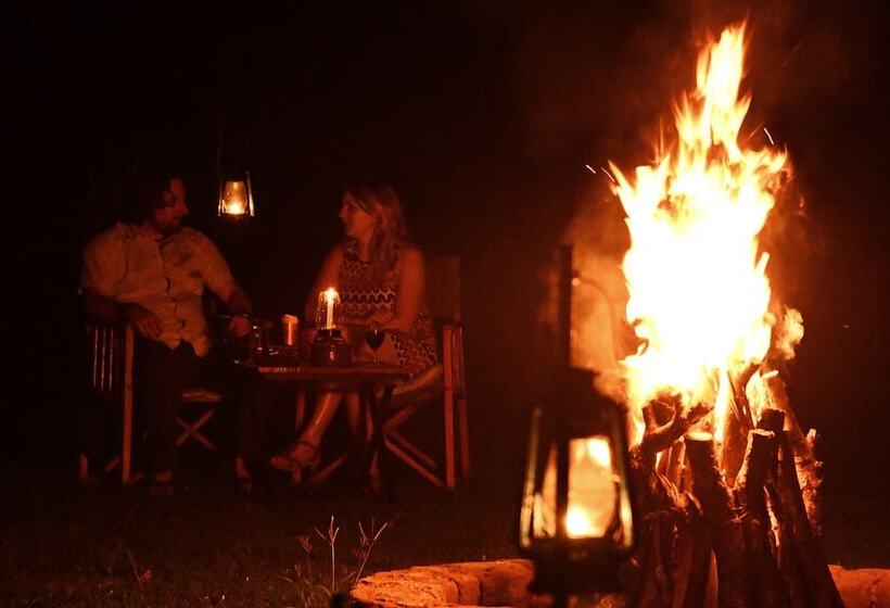 호텔 Explorer By Eco Team Bundala