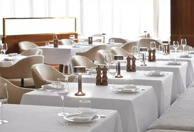 هتل Grand Plaza Mövenpick