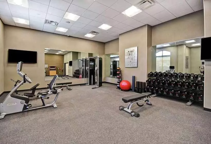 هتل Homewood Suites By Hilton Greenville Downtown