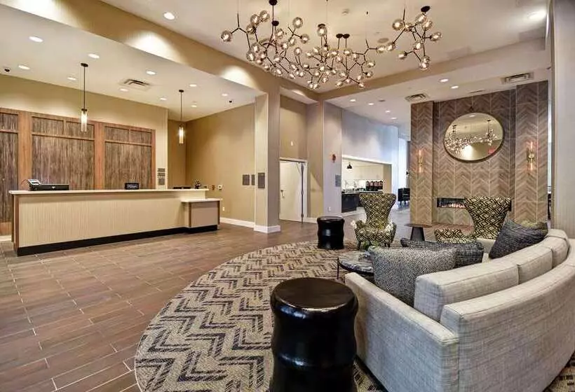 هتل Homewood Suites By Hilton Greenville Downtown