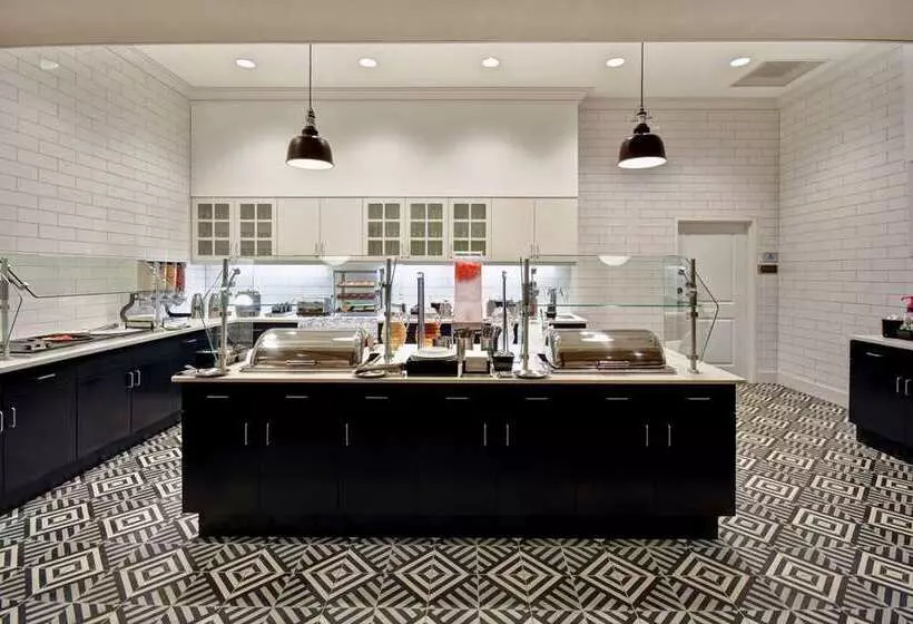 هتل Homewood Suites By Hilton Greenville Downtown