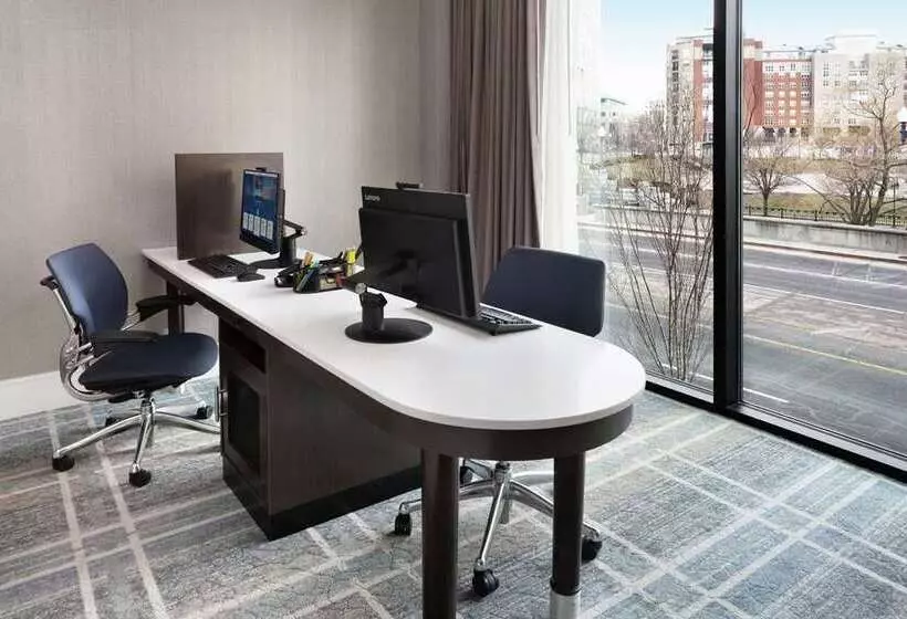 هتل Homewood Suites By Hilton Providence Downtown