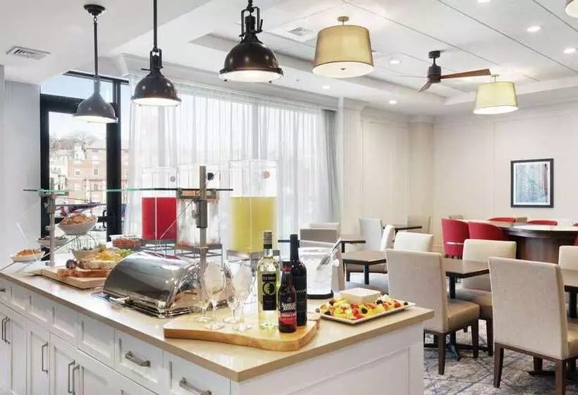 هتل Homewood Suites By Hilton Providence Downtown