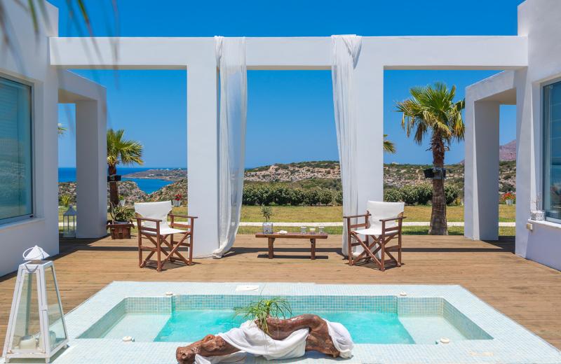 בית מלון כפרי Ktima Reveli