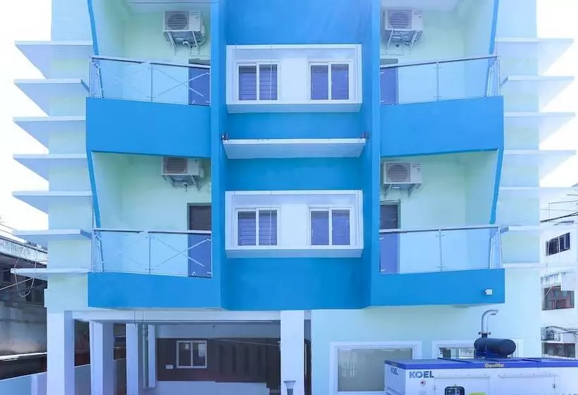 هتل Super Townhouse Majestic Inn