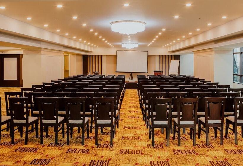 호텔 Nobility Grand