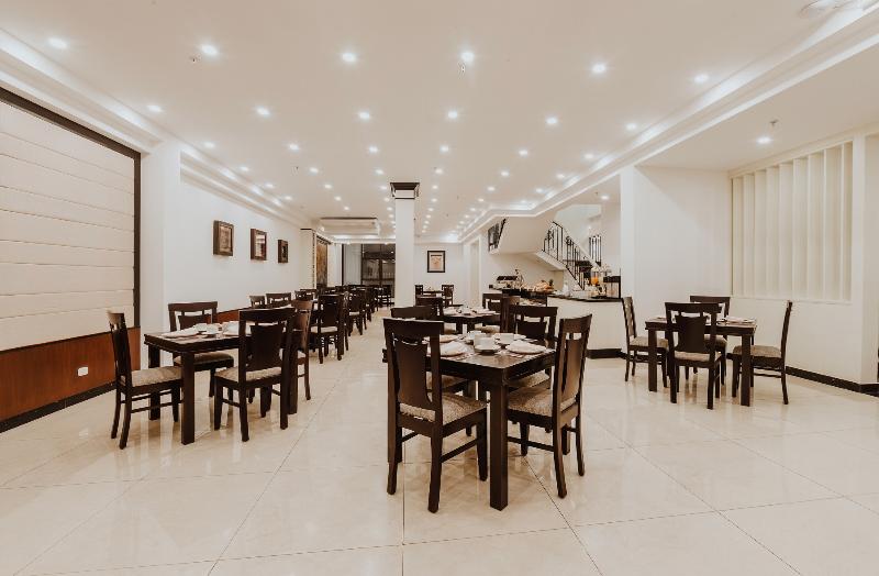 호텔 Nobility Grand