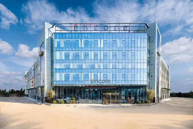 هتل Ramada Encore Wyndham Linyi