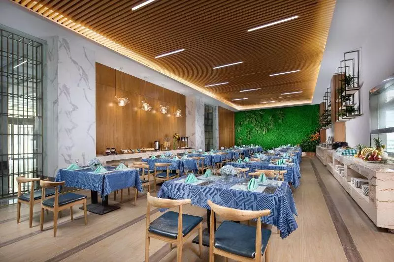 هتل Ramada Encore Wyndham Linyi