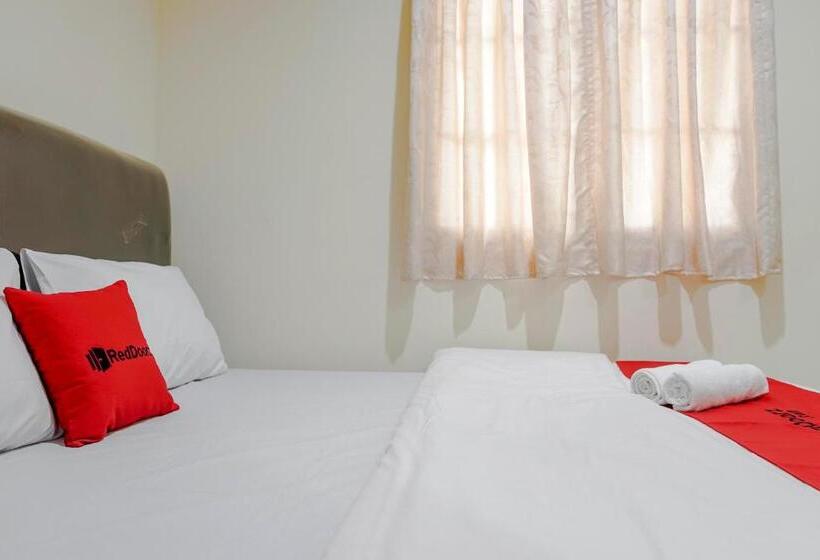 Hotel Reddoorz @ Jalan Biak Roxy Jakarta