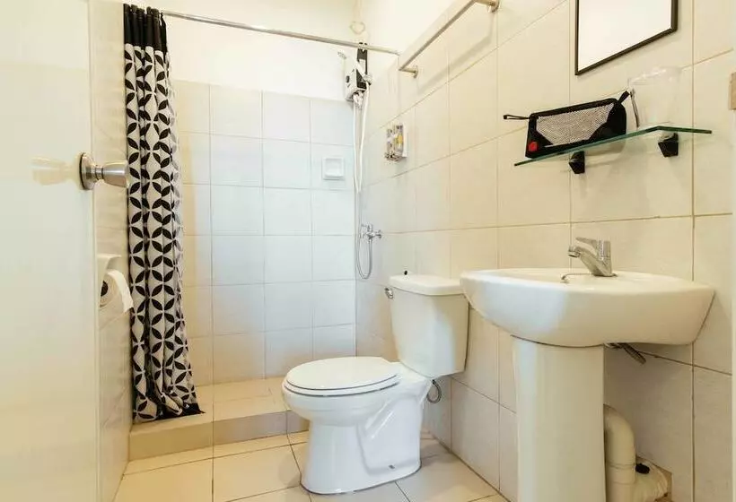 هتل Reddoorz Plus @ Kamuning Quezon City