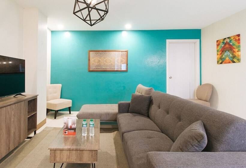 Szálloda Reddoorz Plus @ Kamuning Quezon City