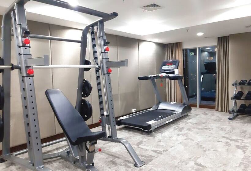 Hotel Swissbelresidences Rasuna Epicentrum