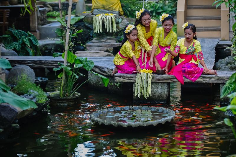 בית מלון כפרי Uma Shanty Near To Lempuyang