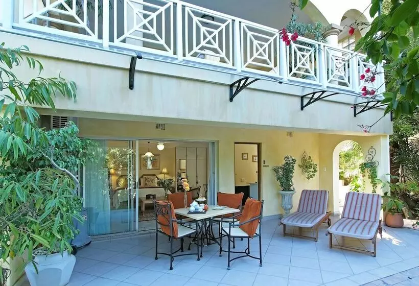 پانسیون Anchor S Rest Guesthouse And Self Catering