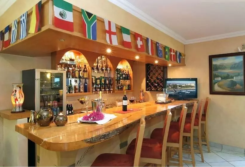 پانسیون Anchor S Rest Guesthouse And Self Catering