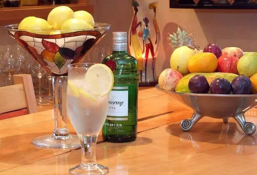 پانسیون Anchor S Rest Guesthouse And Self Catering