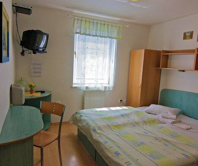 Pensionat Guest House Maxim