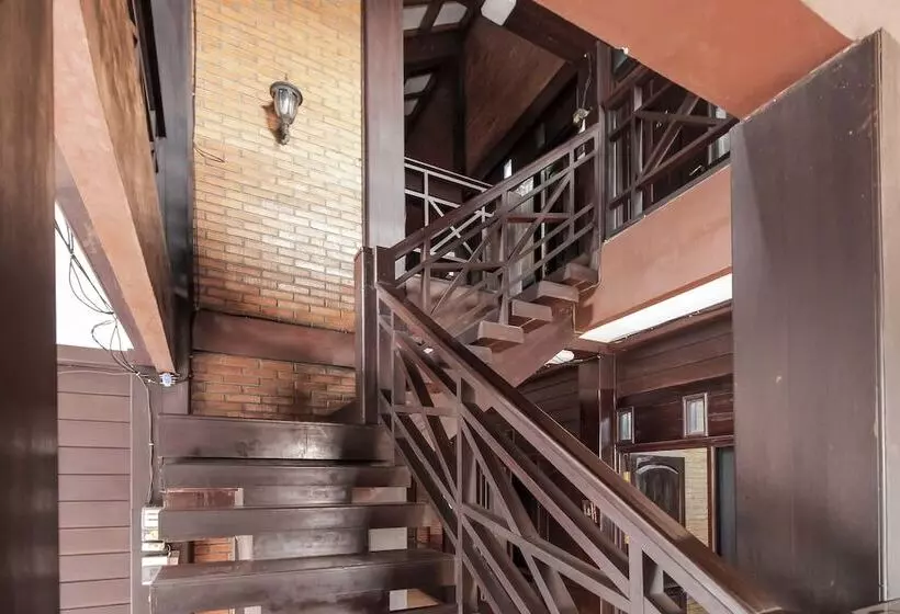 ペンション Reddoorz @ Cilandak Timur