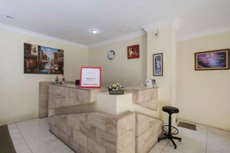 ペンション Reddoorz Near Marvell City Mall