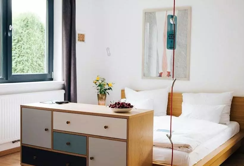 ペンション Drahtesel