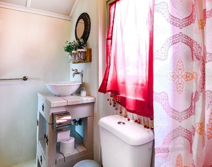 تختخواب و صبحانه Mammaloes